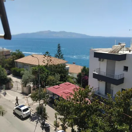Maria's 2 Apartment